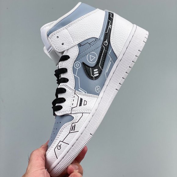 Nike Air Jordan 1 AJ1